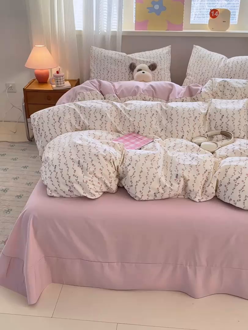 91家纺网 家纺一手货源 找家纺 德比尔斯  2026新款古法水洗仿棉云感棉小布袋四件套 春日初恋