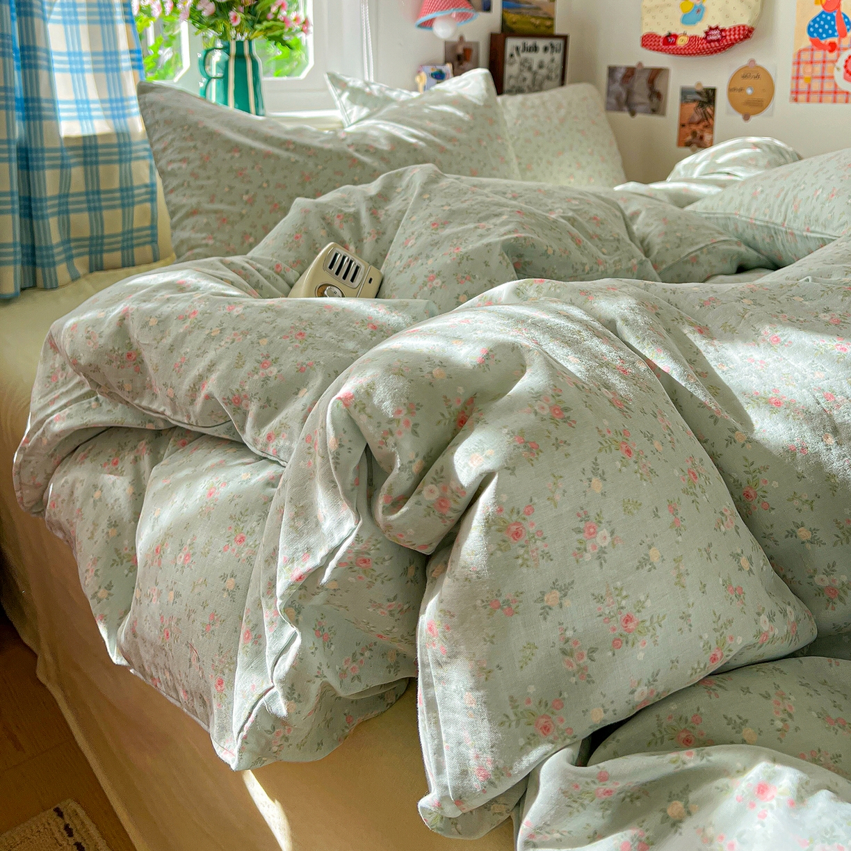 91家纺网 家纺一手货源 找家纺 焱博家纺 2026新款A类全棉双层纱系列四件套 春野苍兰