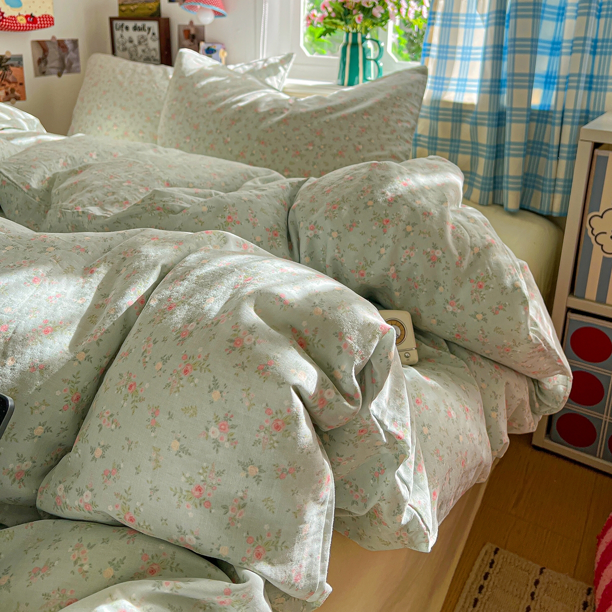 91家纺网 家纺一手货源 找家纺 焱博家纺 2026新款A类全棉双层纱系列四件套 春野苍兰