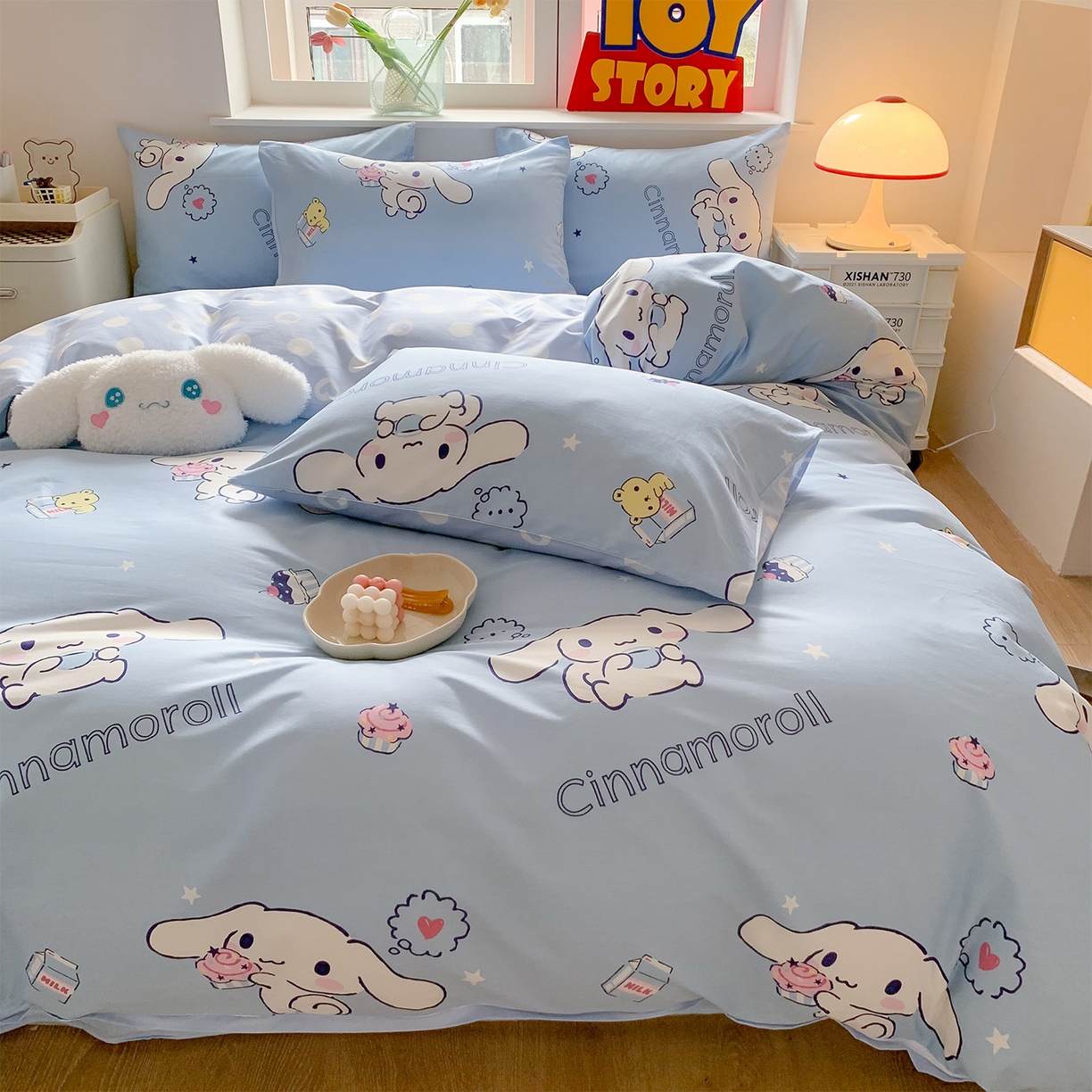 91家纺网 家纺一手货源 找家纺 玉元坊 2026新款正版授权三丽鸥系列全棉纯棉床单四件套学生三件套-大耳狗帕恰狗布丁狗系列 甜品玉桂狗【简约款】