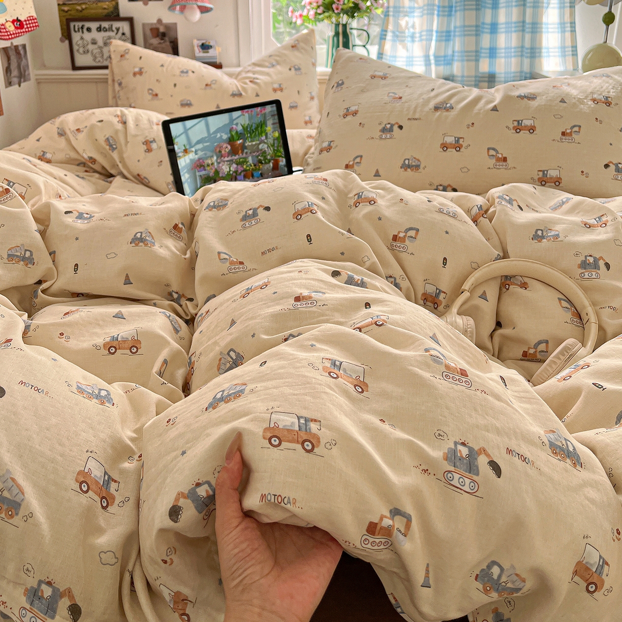 91家纺网 家纺一手货源 找家纺 焱博家纺 2026新款A类全棉双层纱系列四件套 工程车小队