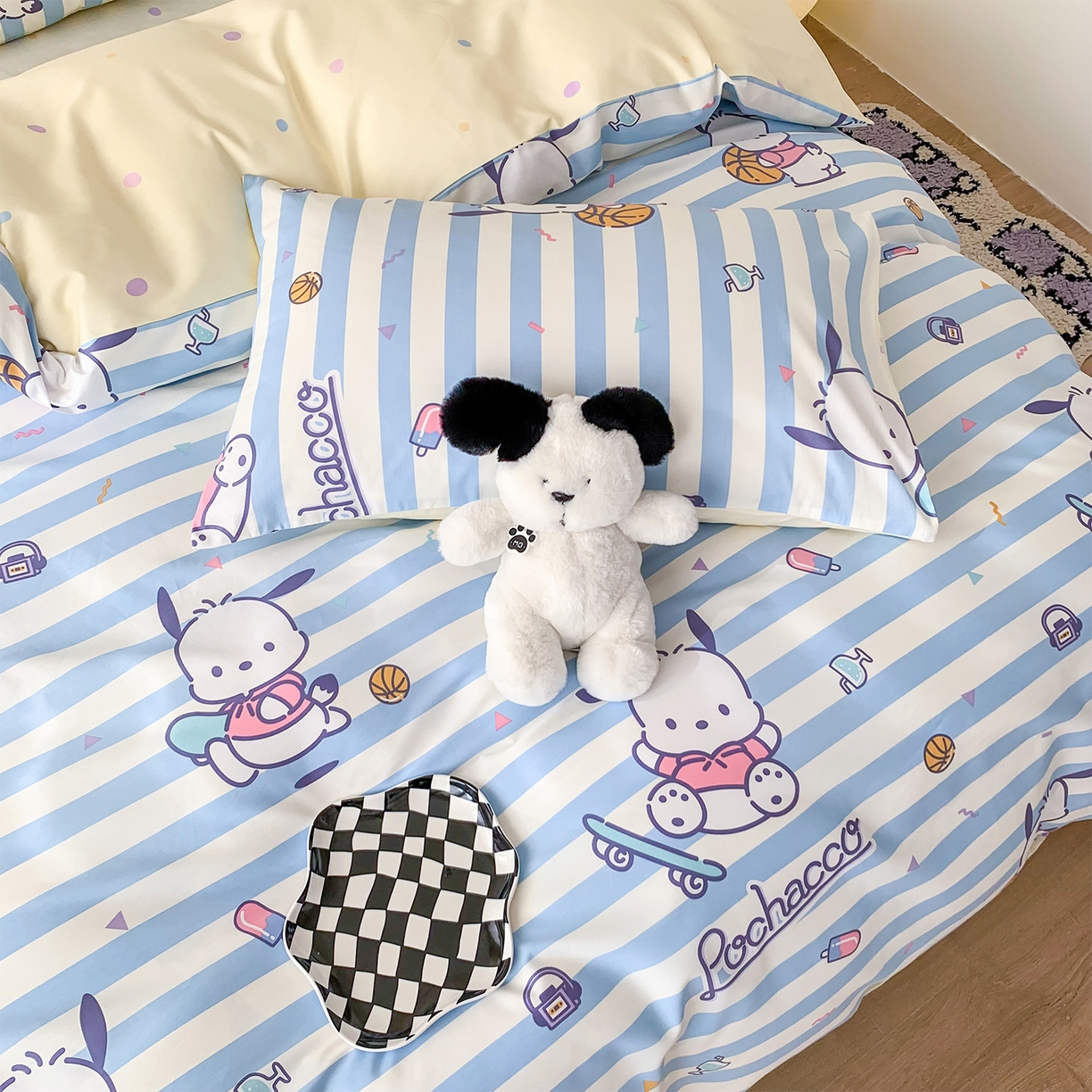 91家纺网 家纺一手货源 找家纺 玉元坊 2026新款正版授权三丽鸥系列全棉纯棉床单四件套学生三件套-大耳狗帕恰狗布丁狗系列 条纹帕恰狗【简约款】