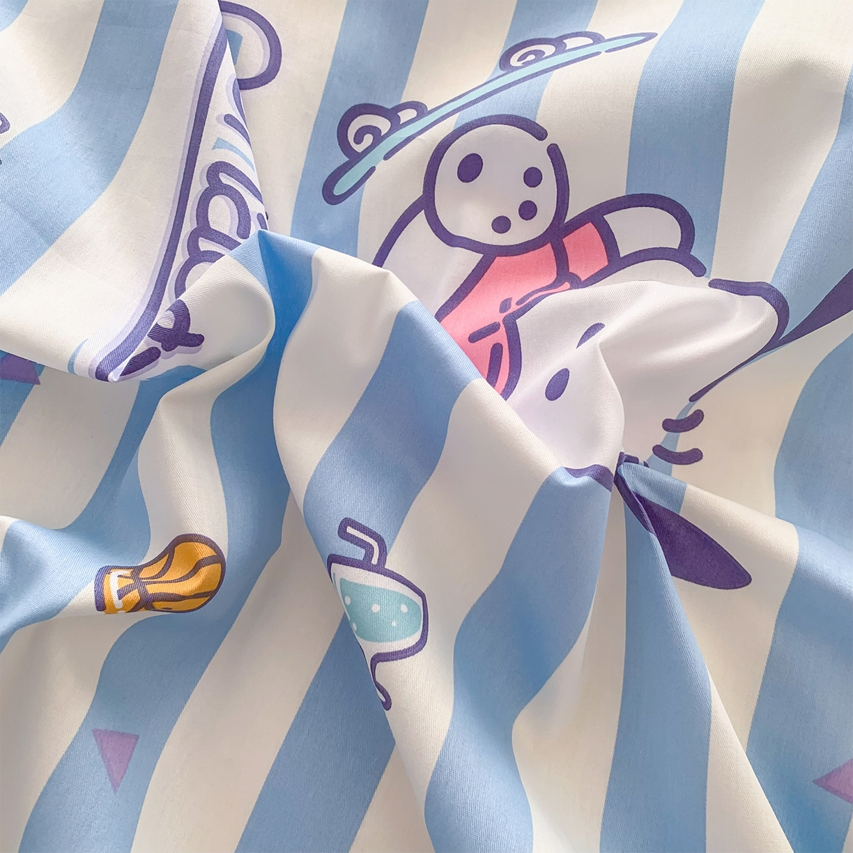 91家纺网 家纺一手货源 找家纺 玉元坊 2026新款正版授权三丽鸥系列全棉纯棉床单四件套学生三件套-大耳狗帕恰狗布丁狗系列 条纹帕恰狗【简约款】