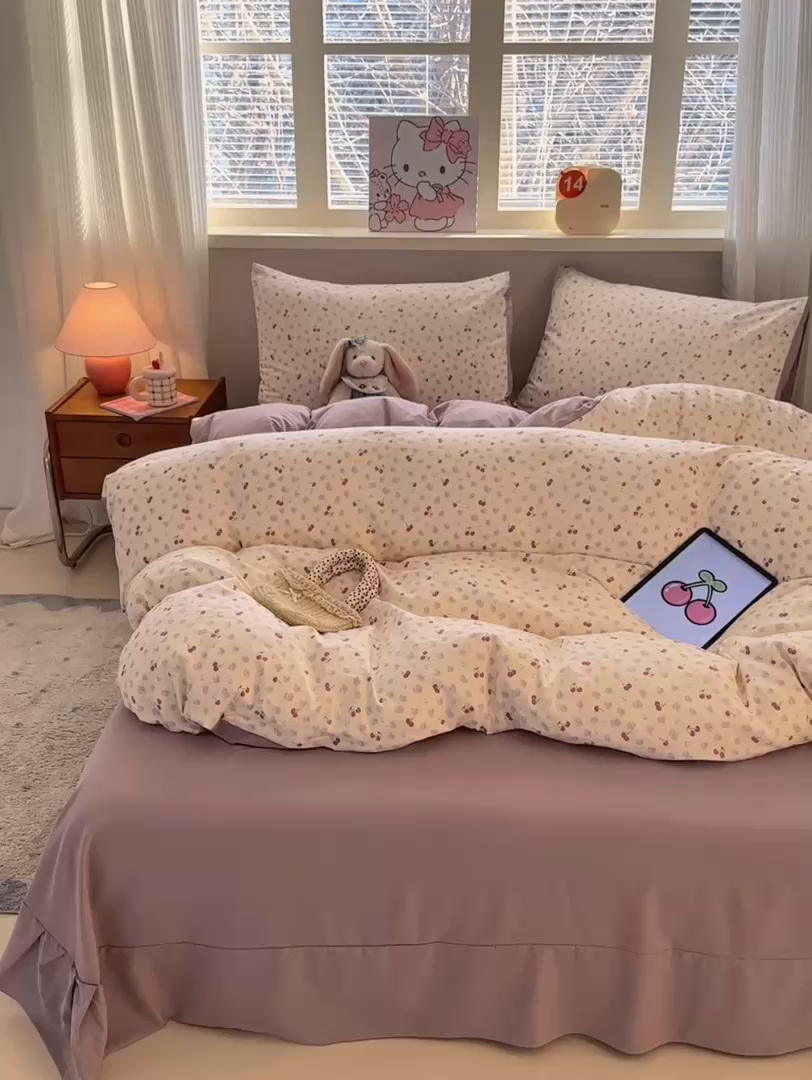 91家纺网 家纺一手货源 找家纺 德比尔斯  2026新款古法水洗仿棉云感棉小布袋四件套 蜜恋樱桃