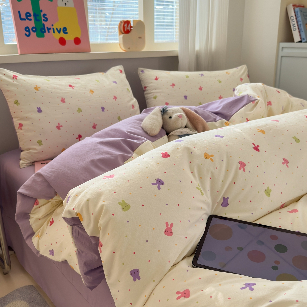 91家纺网 家纺一手货源 找家纺 德比尔斯  2026新款古法水洗仿棉云感棉小布袋四件套 七彩兔