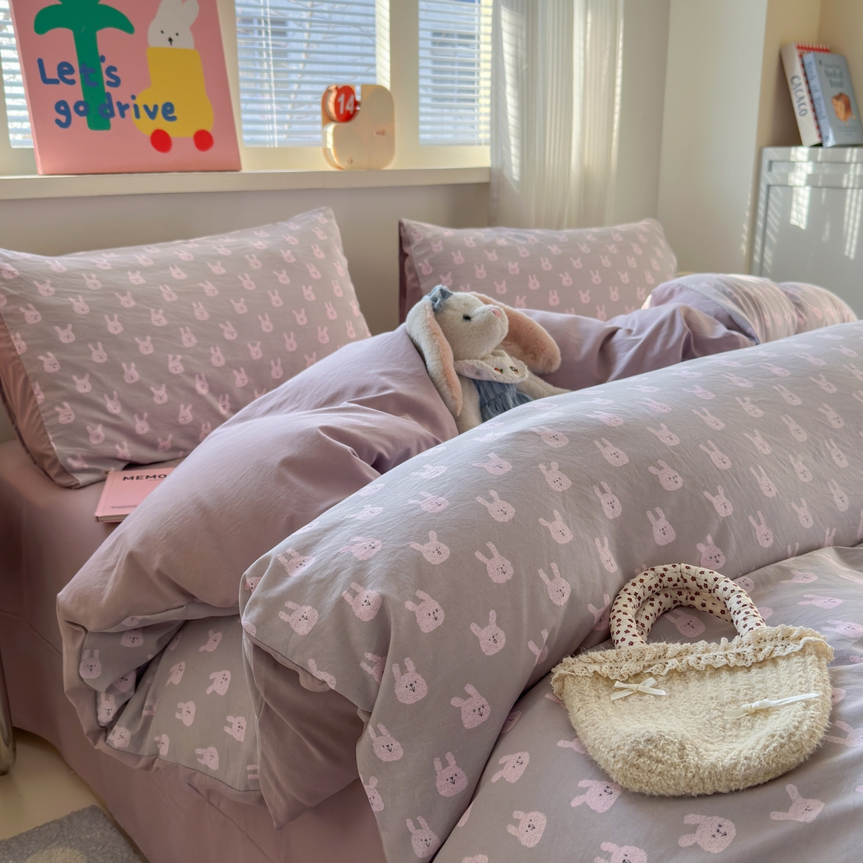 91家纺网 家纺一手货源 找家纺 德比尔斯  2026新款古法水洗仿棉云感棉小布袋四件套 兔小姐