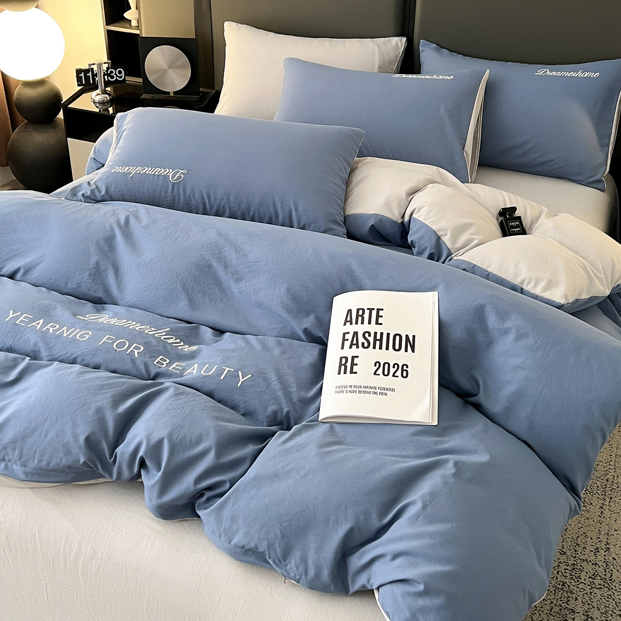 91家纺网 家纺一手货源 找家纺 （总）鑫利来家纺 2026新款古法仿棉水洗棉刺绣四件套纯色双拼水洗云朵棉磨毛简约字母刺绣四件套