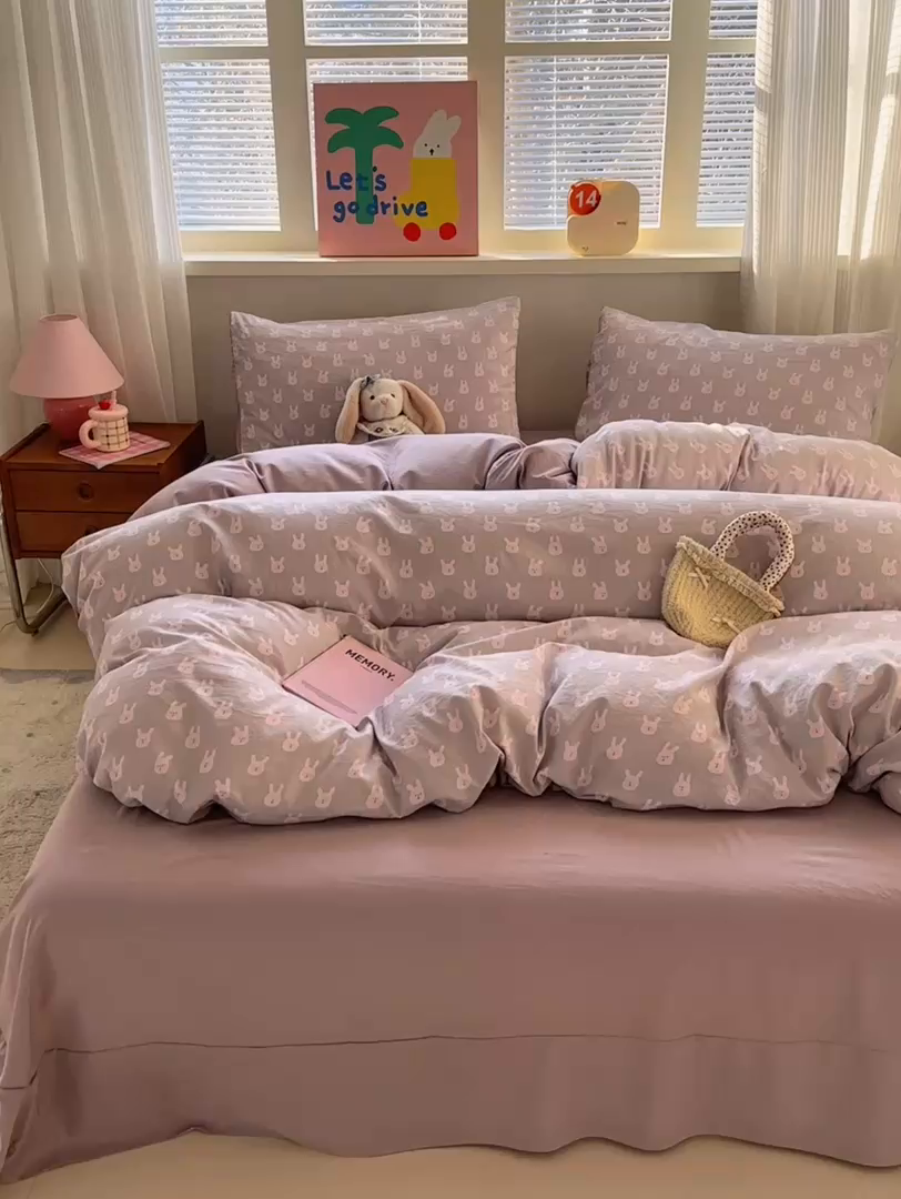 91家纺网 家纺一手货源 找家纺 德比尔斯  2026新款古法水洗仿棉云感棉小布袋四件套 兔小姐