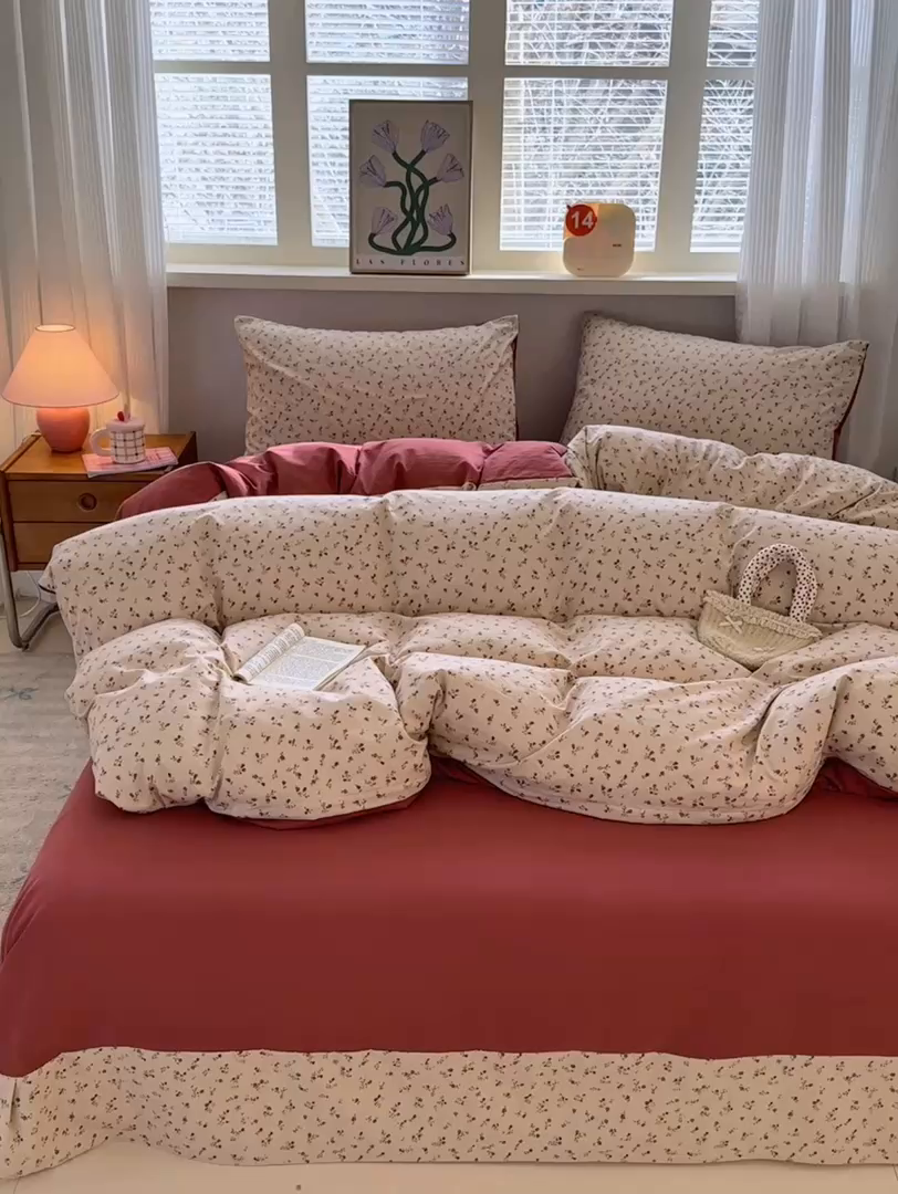 91家纺网 家纺一手货源 找家纺 德比尔斯  2026新款古法水洗仿棉云感棉小布袋四件套 樱川桃井