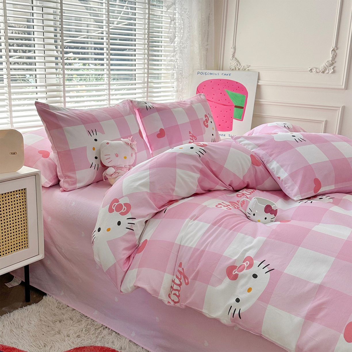 91家纺网 家纺一手货源 找家纺 玉元坊 2026新款正版授权三丽鸥系列全棉纯棉床单四件套学生三件套-凯蒂猫系列 告白KT猫【简约款】