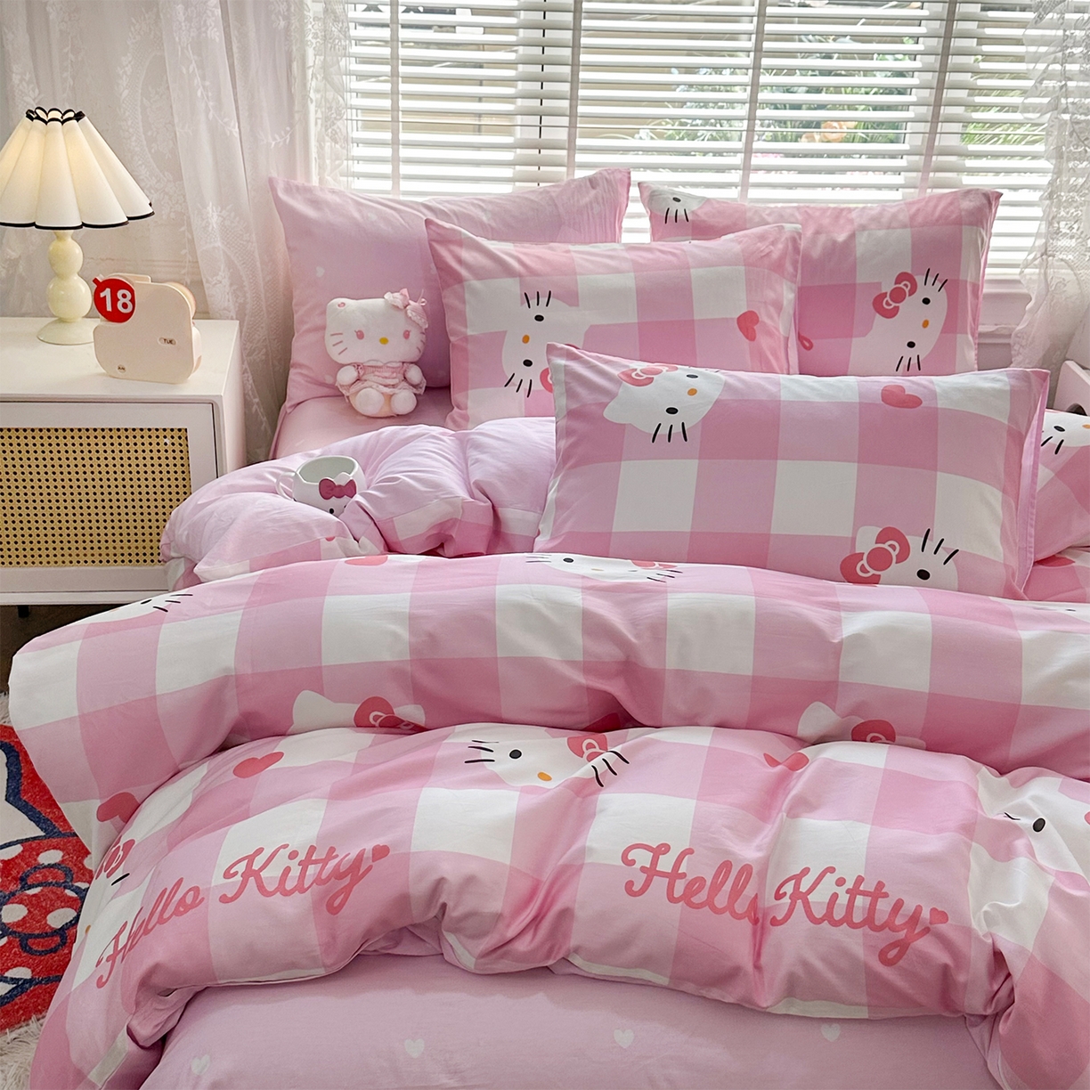 91家纺网 家纺一手货源 找家纺 玉元坊 2026新款正版授权三丽鸥系列全棉纯棉床单四件套学生三件套-凯蒂猫系列 告白KT猫【简约款】