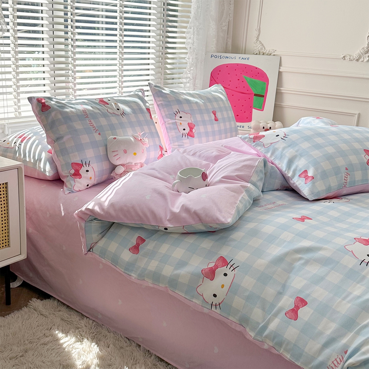 91家纺网 家纺一手货源 找家纺 玉元坊 2026新款正版授权三丽鸥系列全棉纯棉床单四件套学生三件套-凯蒂猫系列 乖巧KT【简约款】