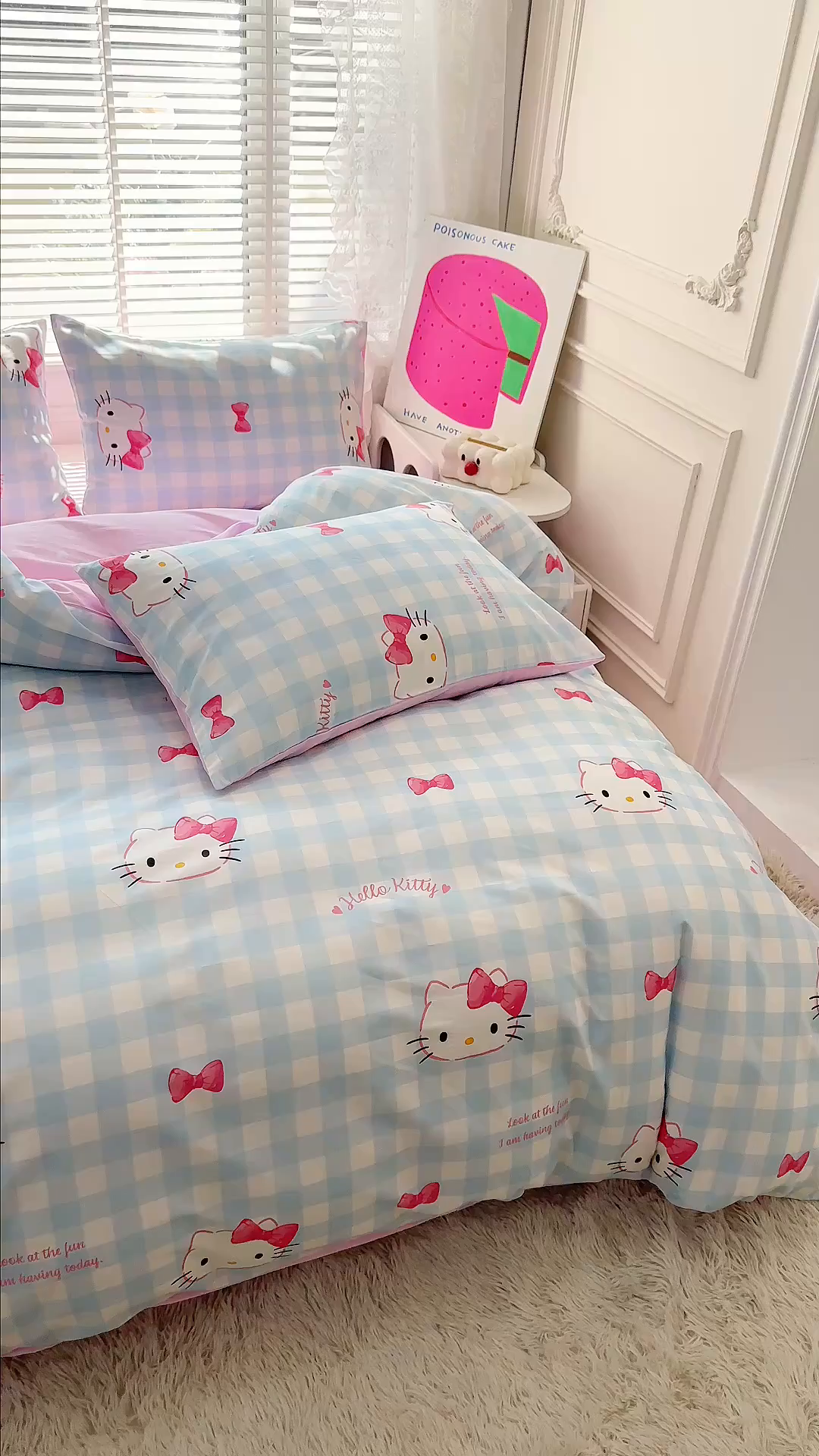 91家纺网 家纺一手货源 找家纺 玉元坊 2026新款正版授权三丽鸥系列全棉纯棉床单四件套学生三件套-凯蒂猫系列 乖巧KT【简约款】