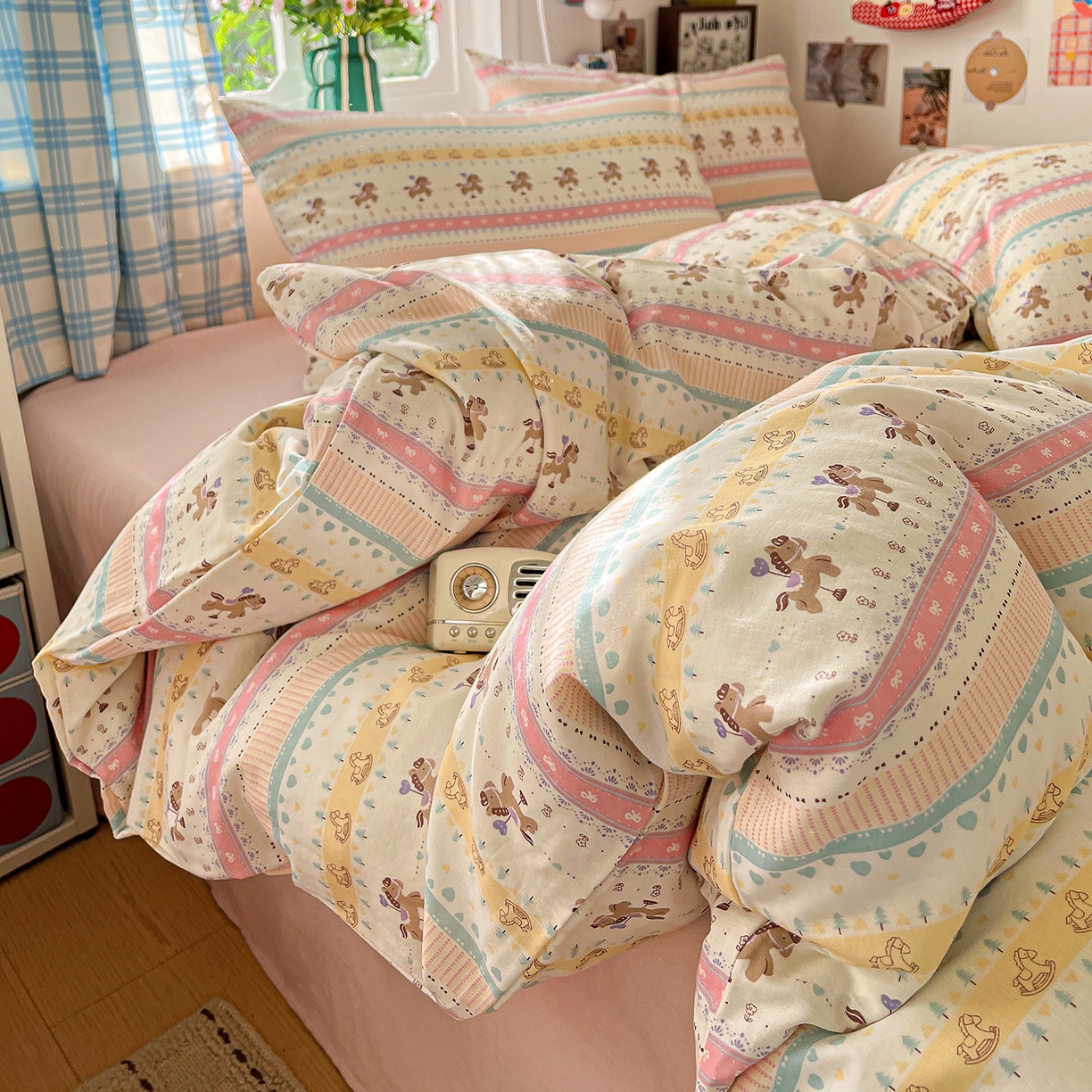 91家纺网 家纺一手货源 找家纺 焱博家纺 2026新款A类全棉双层纱系列单被套 星轨小木马