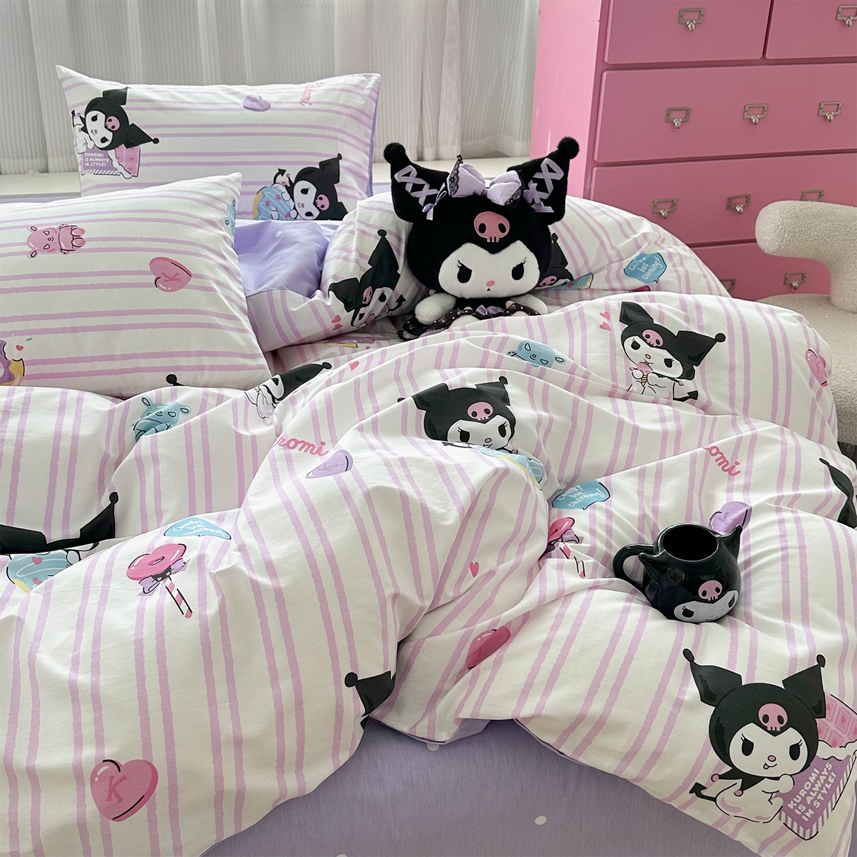 91家纺网 家纺一手货源 找家纺 玉元坊 2026新款正版授权三丽鸥系列全棉纯棉床单四件套学生三件套-库洛米系列 条纹库洛米【简约款】