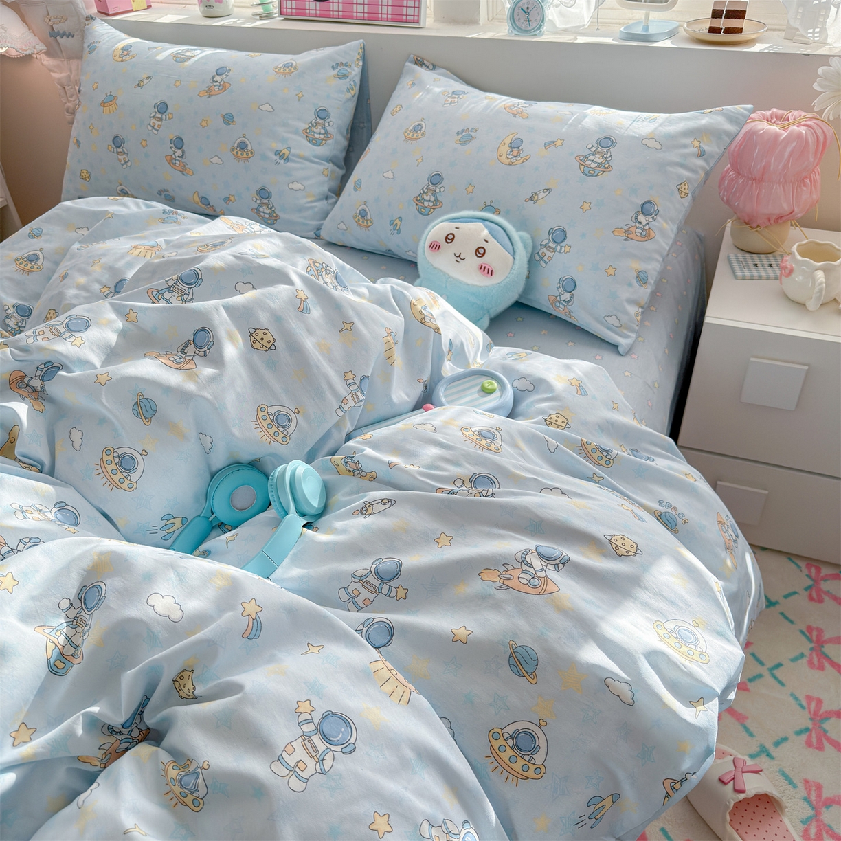 91家纺网 家纺一手货源 找家纺 名兮家居 2026跑量款全棉印花四件套 遨游星际