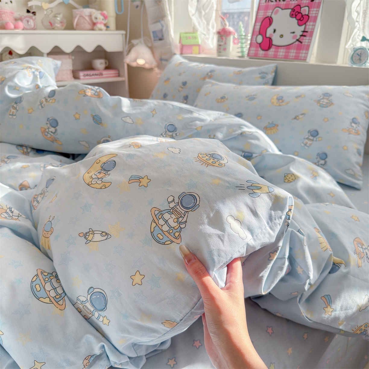 91家纺网 家纺一手货源 找家纺 名兮家居 2026跑量款全棉印花四件套 遨游星际