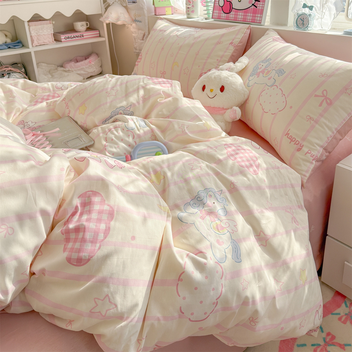 91家纺网 家纺一手货源 找家纺 名兮家居 2026跑量款全棉印花四件套 独角兽粉