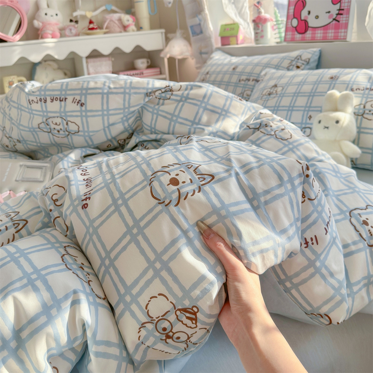 91家纺网 家纺一手货源 找家纺 名兮家居 2026跑量款全棉印花四件套 蓝格小狗