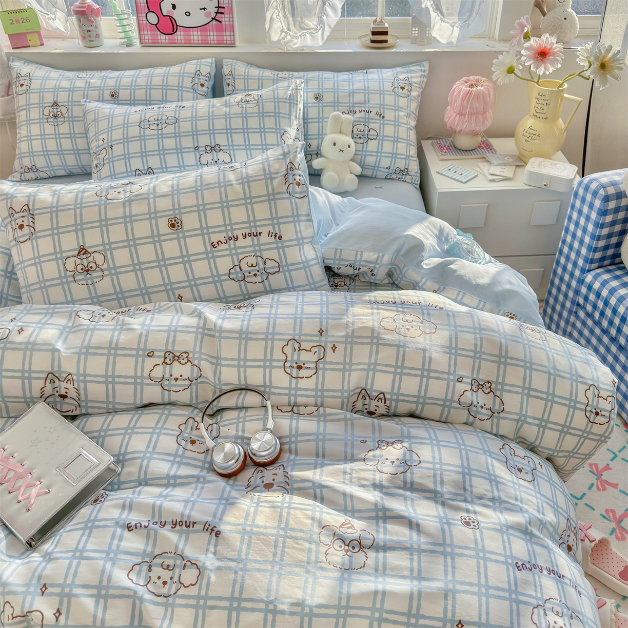 91家纺网 家纺一手货源 找家纺 名兮家居 2026跑量款全棉印花四件套 蓝格小狗