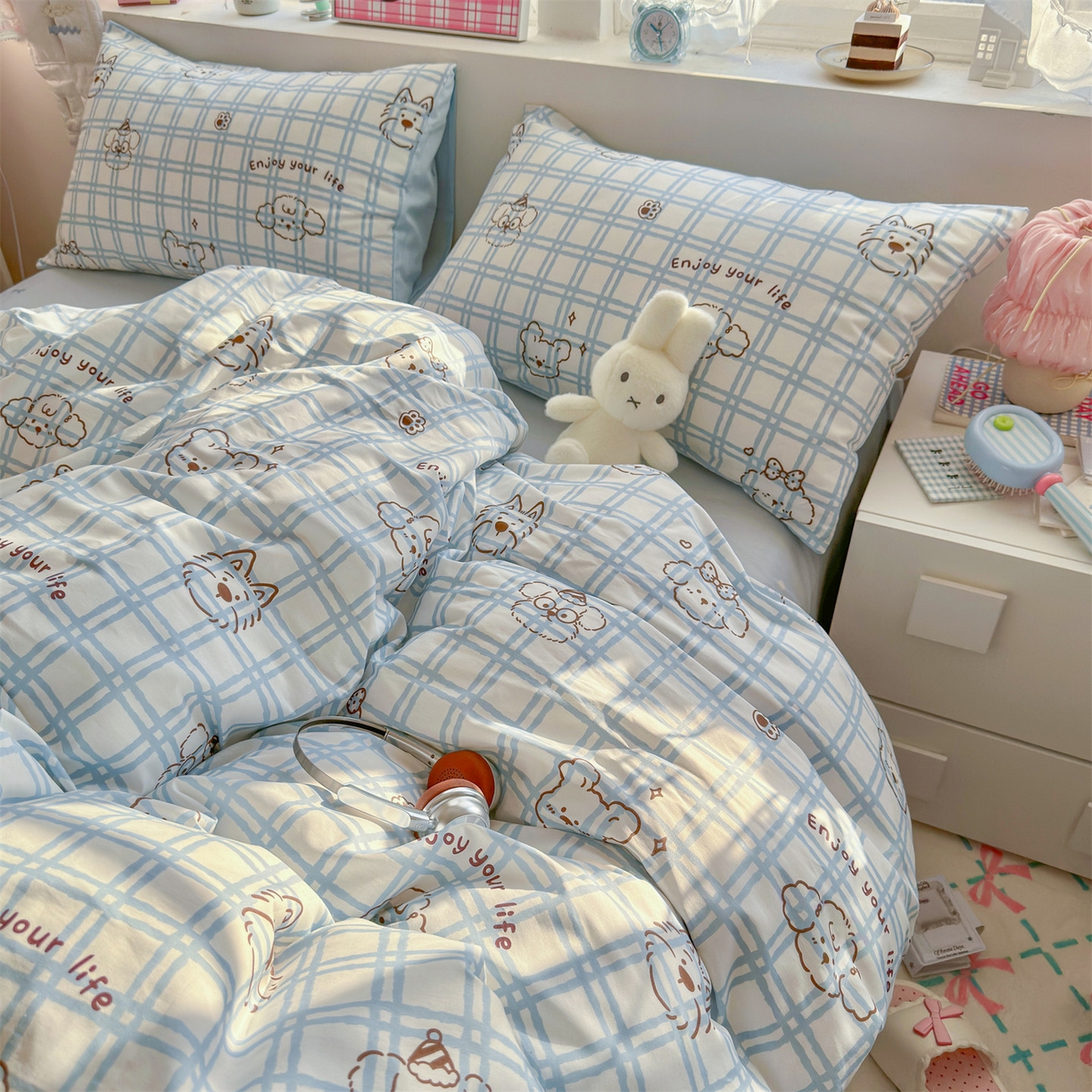 91家纺网 家纺一手货源 找家纺 名兮家居 2026跑量款全棉印花四件套 蓝格小狗