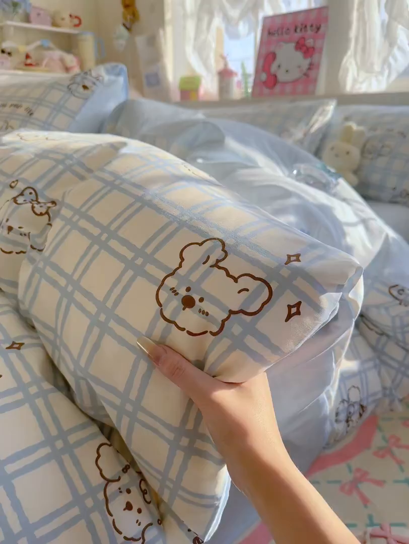 91家纺网 家纺一手货源 找家纺 名兮家居 2026跑量款全棉印花四件套 蓝格小狗