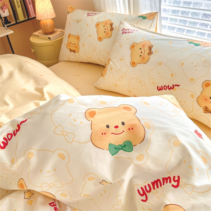 91家纺网 家纺一手货源 找家纺 名兮家居 2026跑量款全棉印花四件套 迷你熊