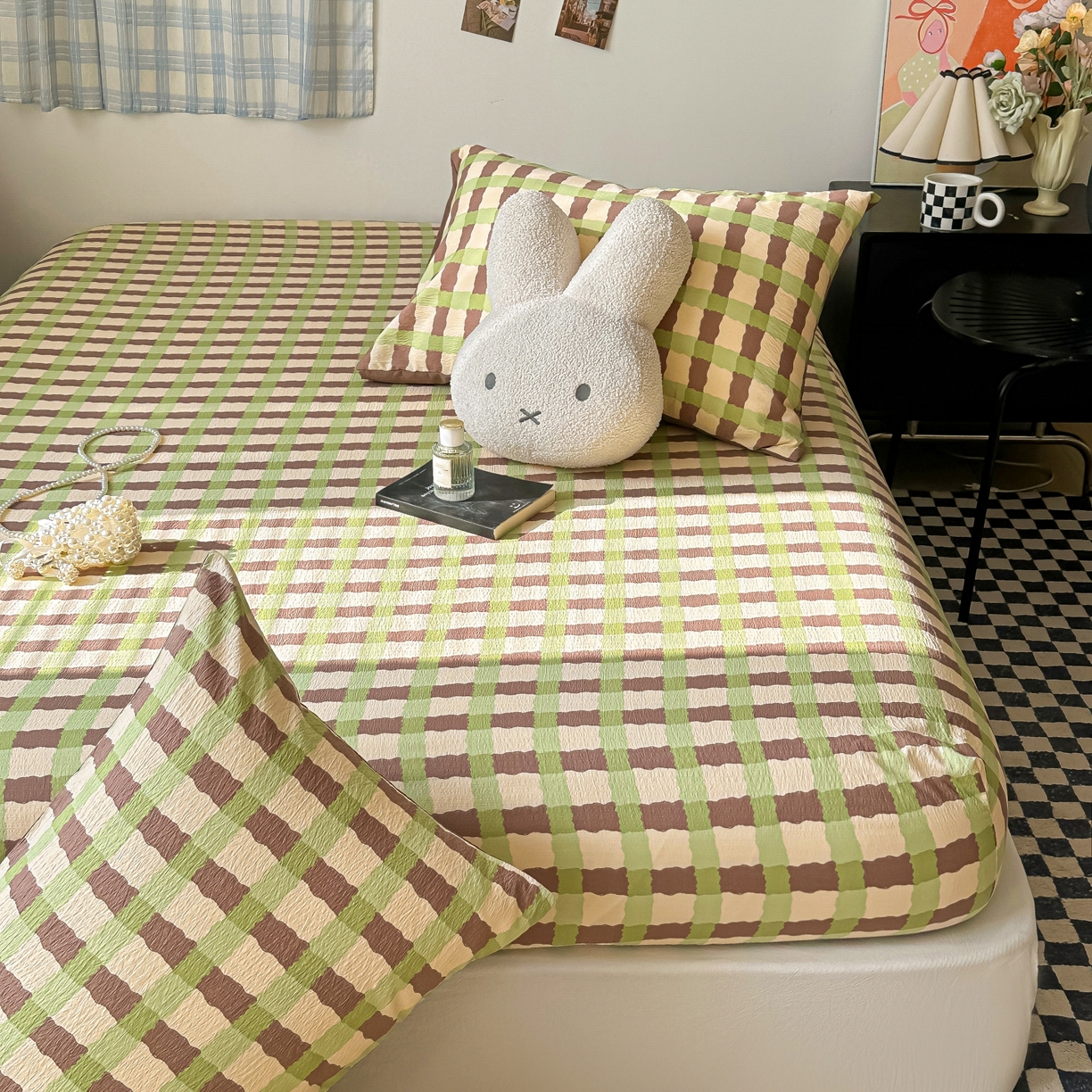 91家纺网 家纺一手货源 找家纺 繁花家居 2026新款泡芙棉云感木棉邹邹纱单床笠床单单件学生床 复古拼格