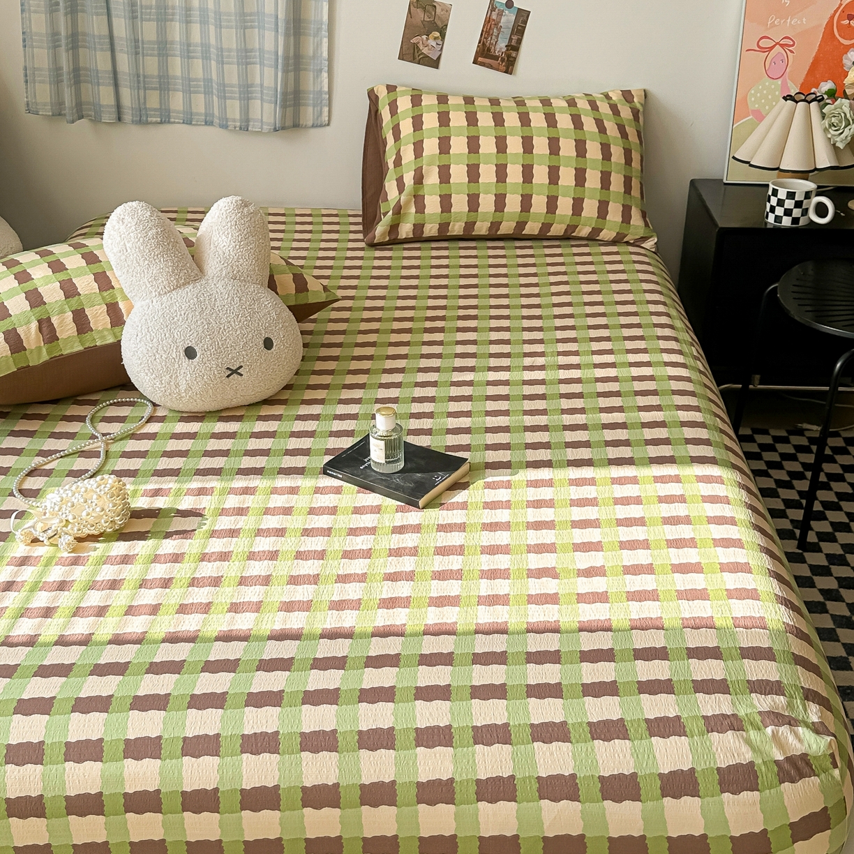 91家纺网 家纺一手货源 找家纺 繁花家居 2026新款泡芙棉云感木棉邹邹纱单床笠床单单件学生床 复古拼格