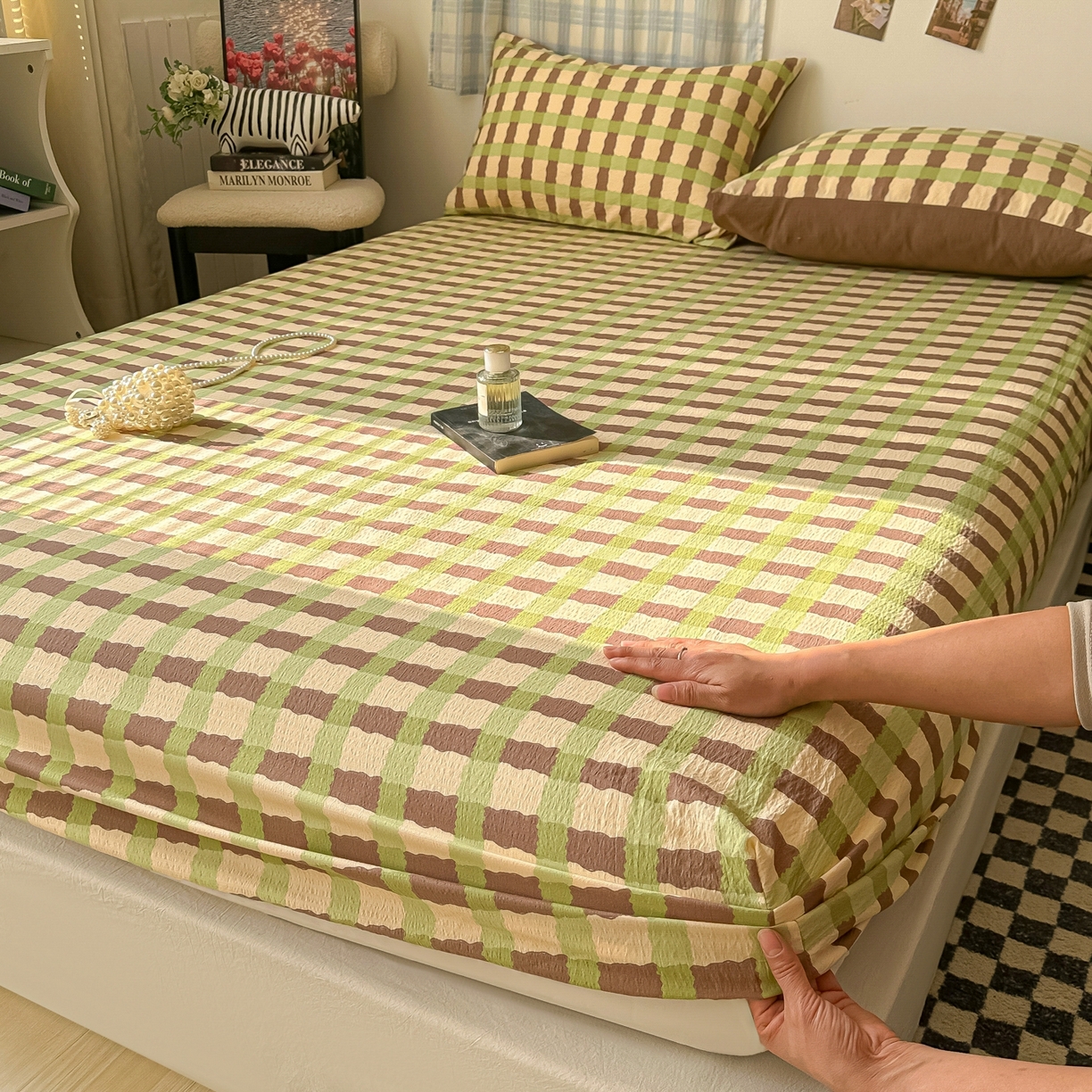 91家纺网 家纺一手货源 找家纺 繁花家居 2026新款泡芙棉云感木棉邹邹纱单床笠床单单件学生床 复古拼格