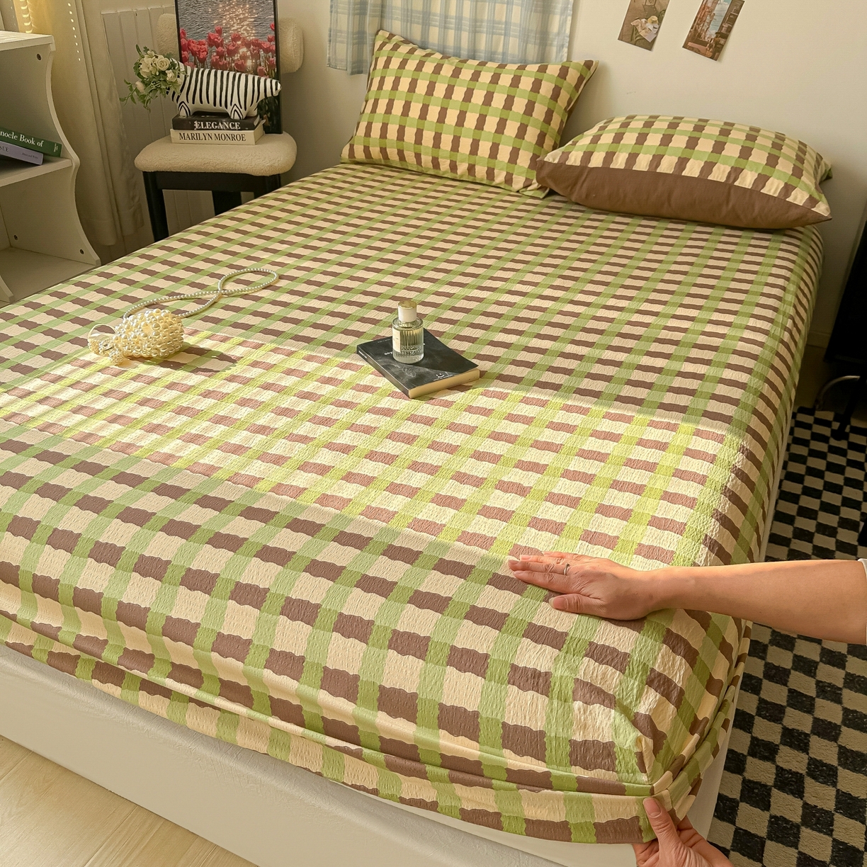 91家纺网 家纺一手货源 找家纺 繁花家居 2026新款泡芙棉云感木棉邹邹纱单床笠床单单件学生床 复古拼格