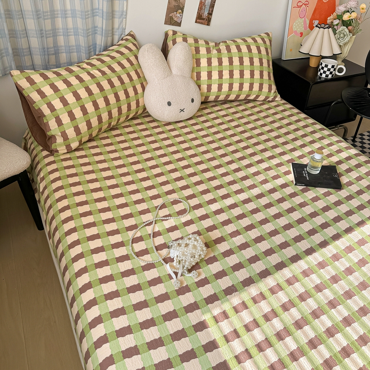 91家纺网 家纺一手货源 找家纺 繁花家居 2026新款泡芙棉云感木棉邹邹纱单床笠床单单件学生床 复古拼格