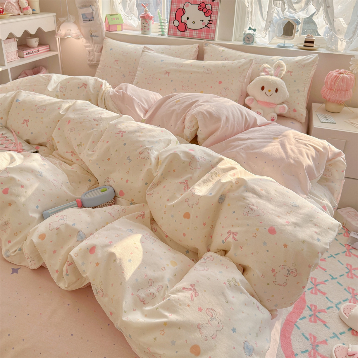 91家纺网 家纺一手货源 找家纺 名兮家居 2026跑量款全棉印花四件套 奶油兔兔