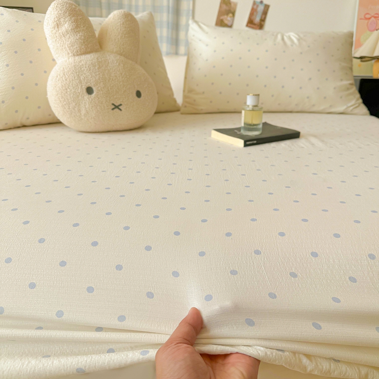 91家纺网 家纺一手货源 找家纺 繁花家居 2026新款泡芙棉云感木棉邹邹纱单床笠床单单件学生床 蓝光织梦