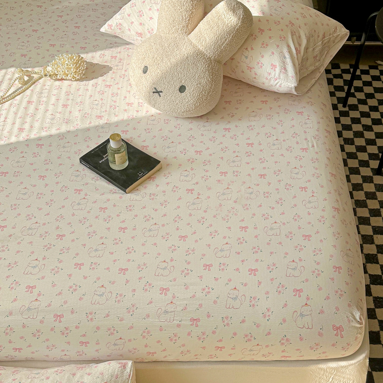 91家纺网 家纺一手货源 找家纺 繁花家居 2026新款泡芙棉云感木棉邹邹纱单床笠床单单件学生床 棱镜茶语