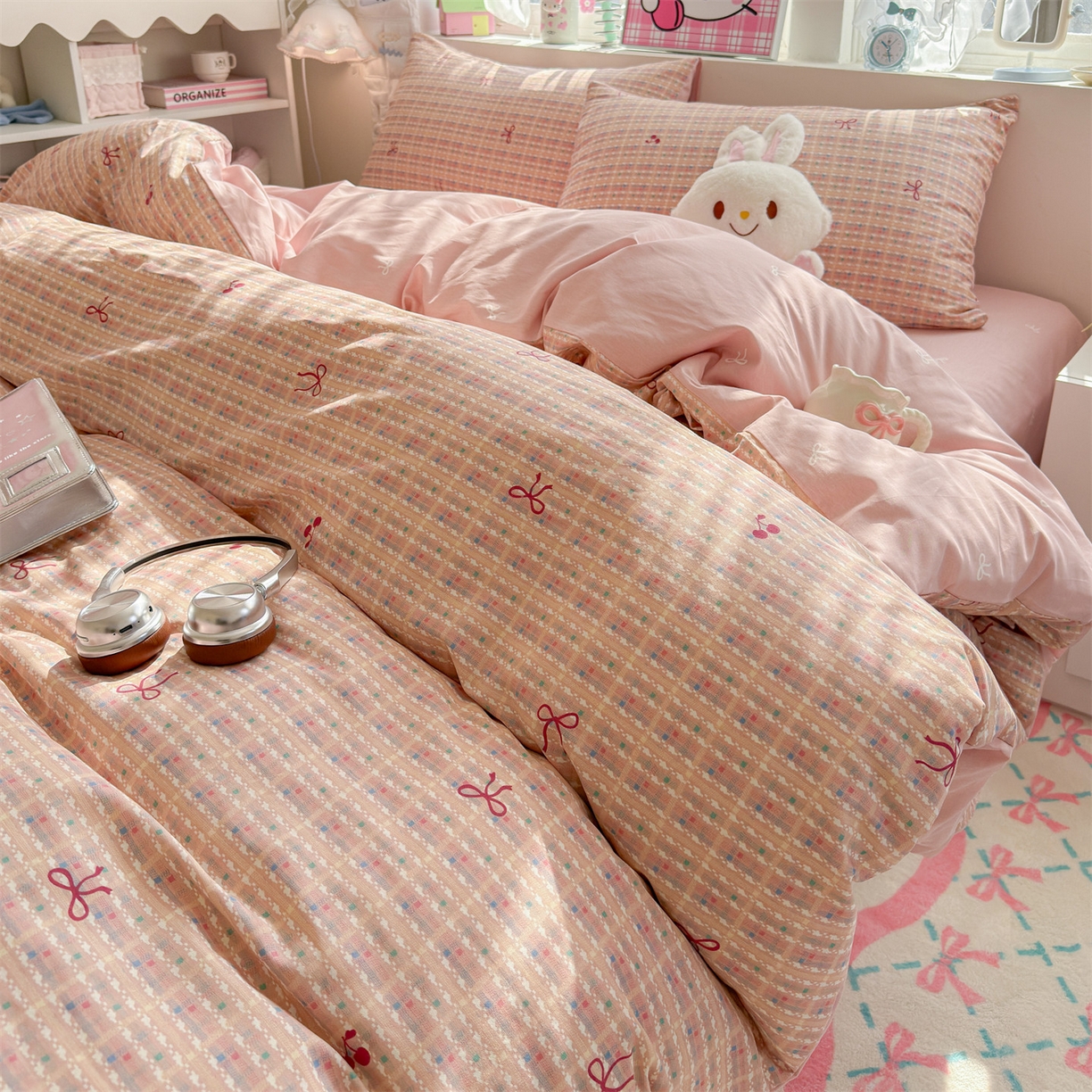 91家纺网 家纺一手货源 找家纺 名兮家居 2026跑量款全棉印花四件套 樱桃蝴蝶结