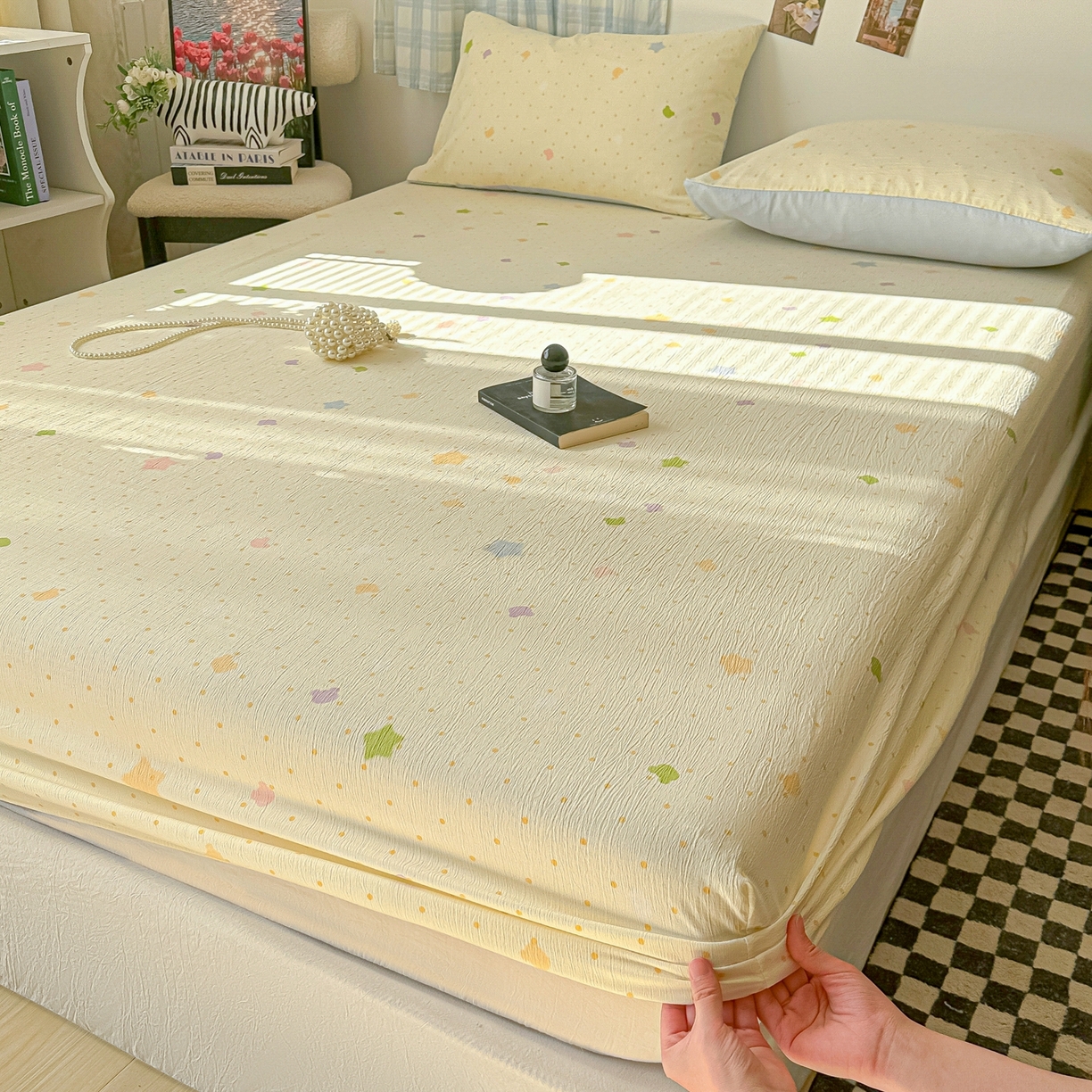 91家纺网 家纺一手货源 找家纺 繁花家居 2026新款泡芙棉云感木棉邹邹纱单床笠床单单件学生床 奶黄星芒