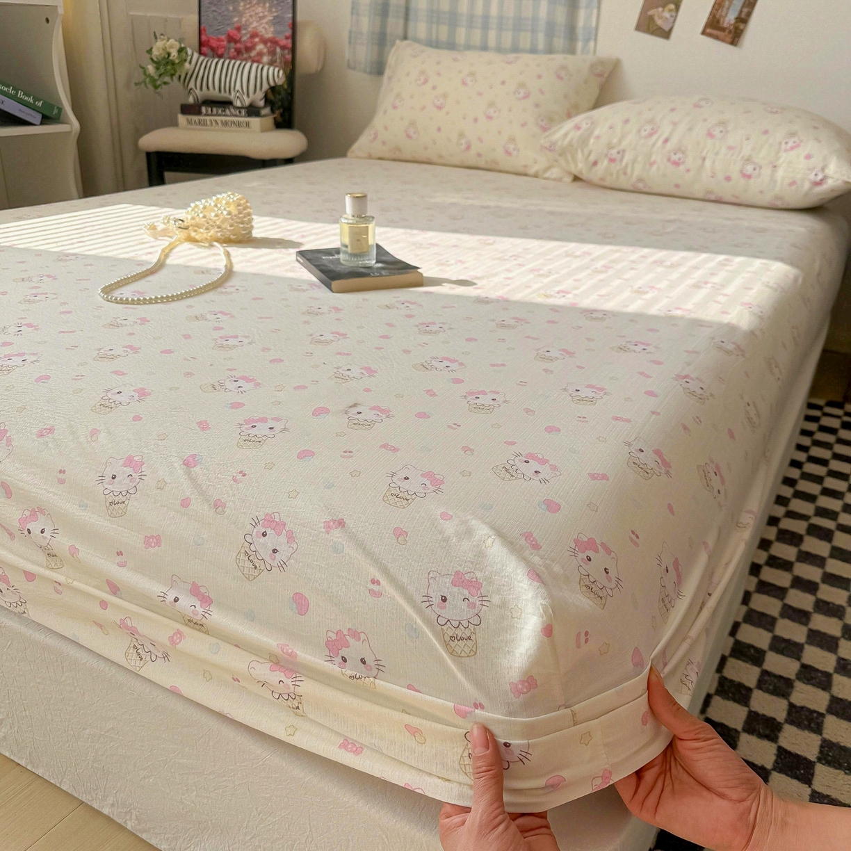 91家纺网 家纺一手货源 找家纺 繁花家居 2026新款泡芙棉云感木棉邹邹纱单床笠床单单件学生床 奶雾喵语