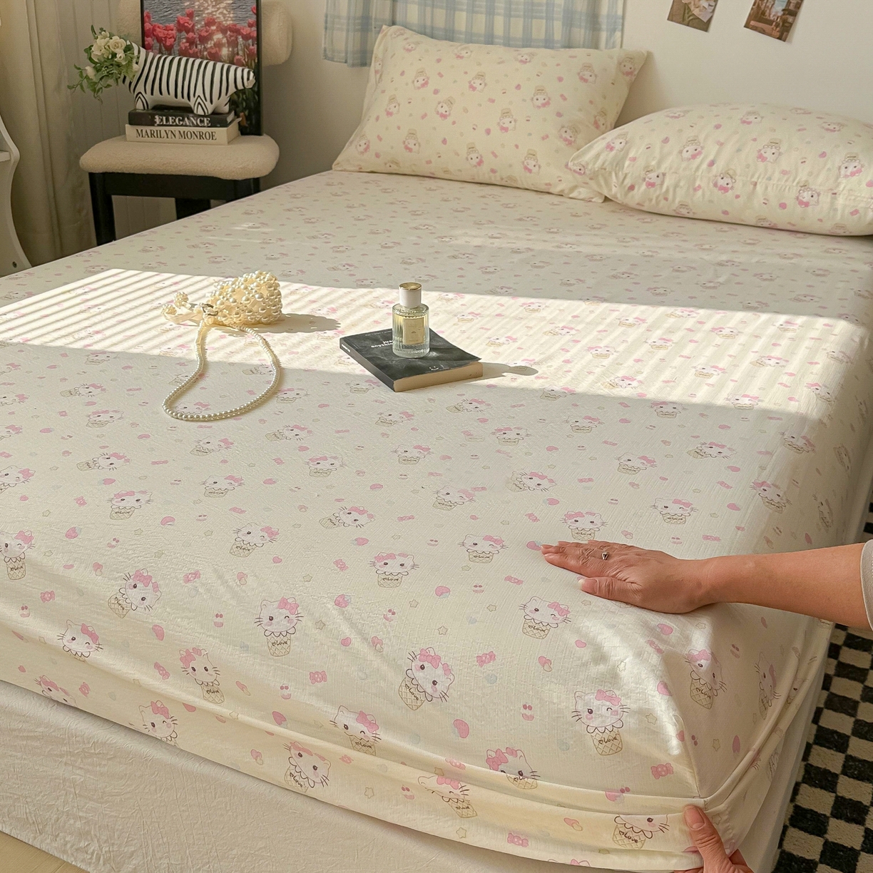 91家纺网 家纺一手货源 找家纺 繁花家居 2026新款泡芙棉云感木棉邹邹纱单床笠床单单件学生床 奶雾喵语