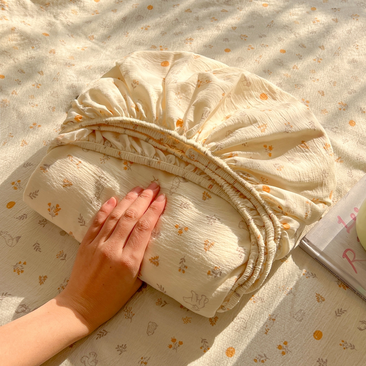 繁花家居 2026新款泡芙棉云感木棉邹邹纱单床笠床单单件学生床 奶杏碎影