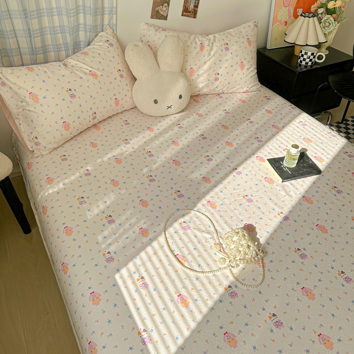 91家纺网 家纺一手货源 找家纺 繁花家居 2026新款泡芙棉云感木棉邹邹纱单床笠床单单件学生床 奶油花町