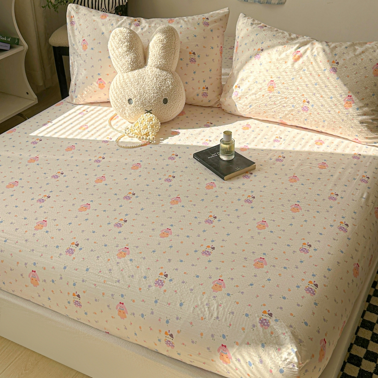 91家纺网 家纺一手货源 找家纺 繁花家居 2026新款泡芙棉云感木棉邹邹纱单床笠床单单件学生床 奶油花町