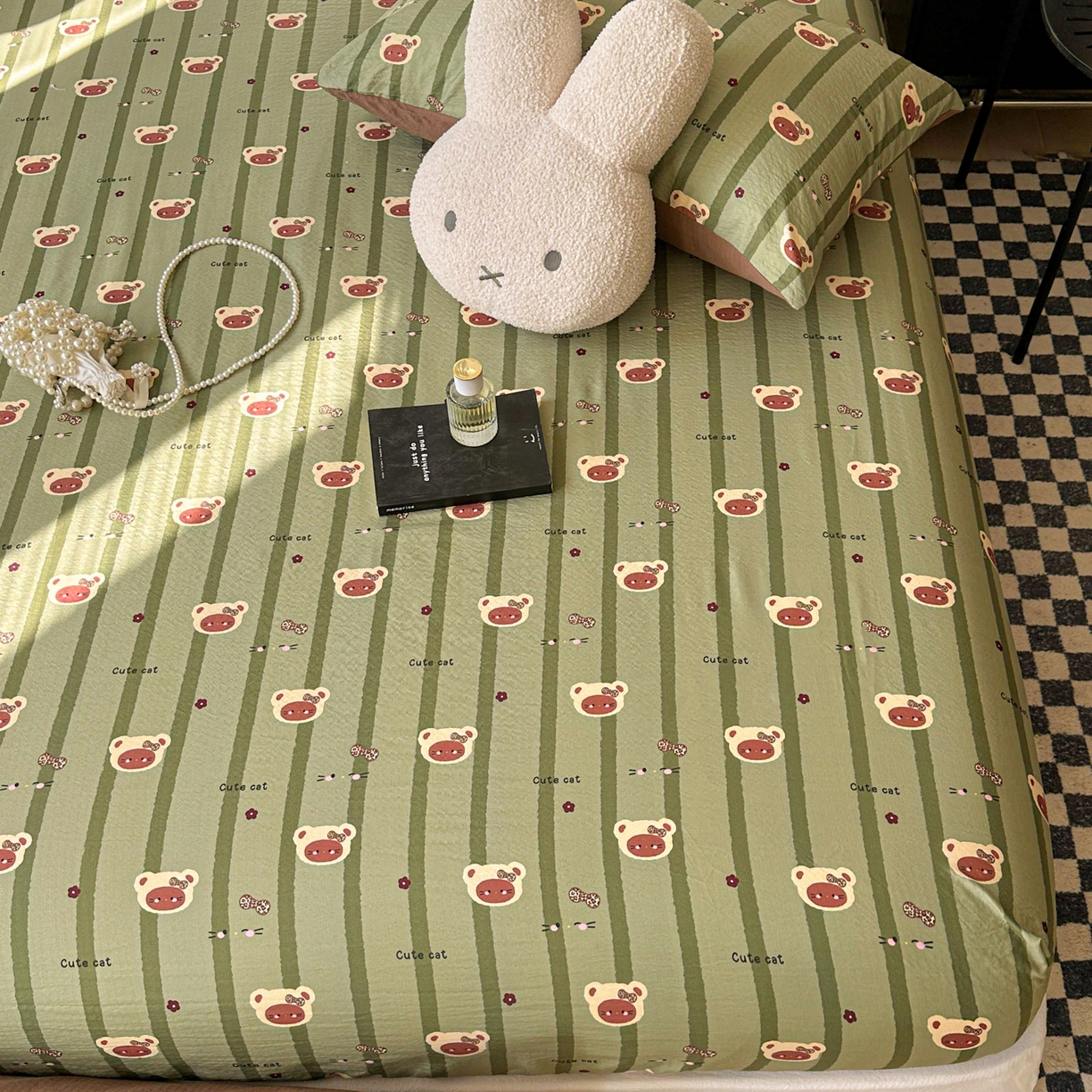 91家纺网 家纺一手货源 找家纺 繁花家居 2026新款泡芙棉云感木棉邹邹纱单床笠床单单件学生床 森系小熊