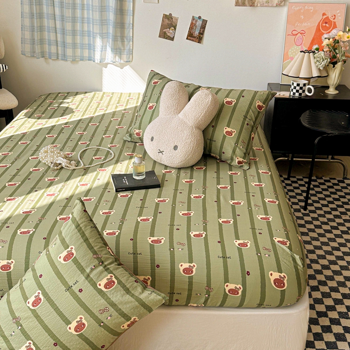 91家纺网 家纺一手货源 找家纺 繁花家居 2026新款泡芙棉云感木棉邹邹纱单床笠床单单件学生床 森系小熊