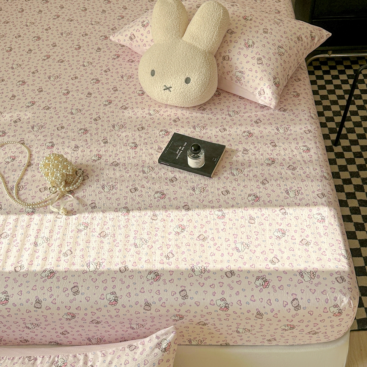 91家纺网 家纺一手货源 找家纺 繁花家居 2026新款泡芙棉云感木棉邹邹纱单床笠床单单件学生床 糖心粉喵