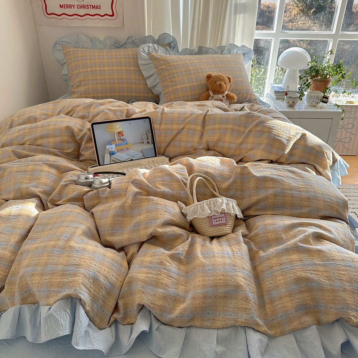 91家纺网 家纺一手货源 找家纺 （总）桃子家居 2026新款A类韩版花边纯棉色织提花格子撞色奶油四件套