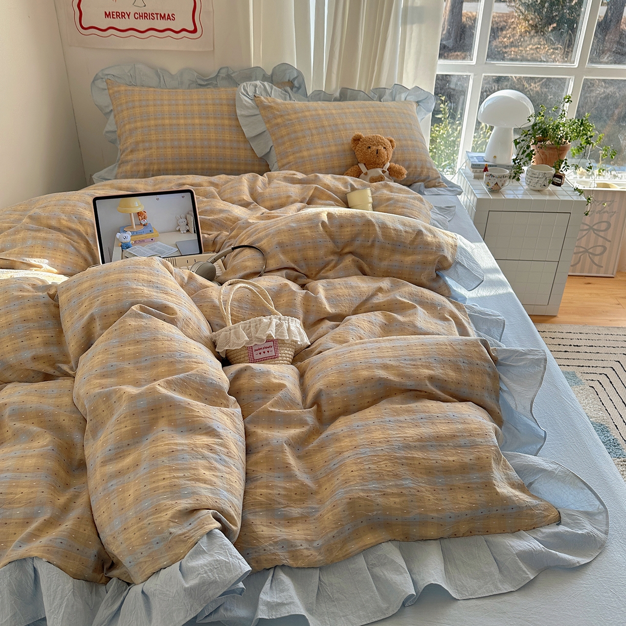 91家纺网 家纺一手货源 找家纺 （总）桃子家居 2026新款A类韩版花边纯棉色织提花格子撞色奶油四件套