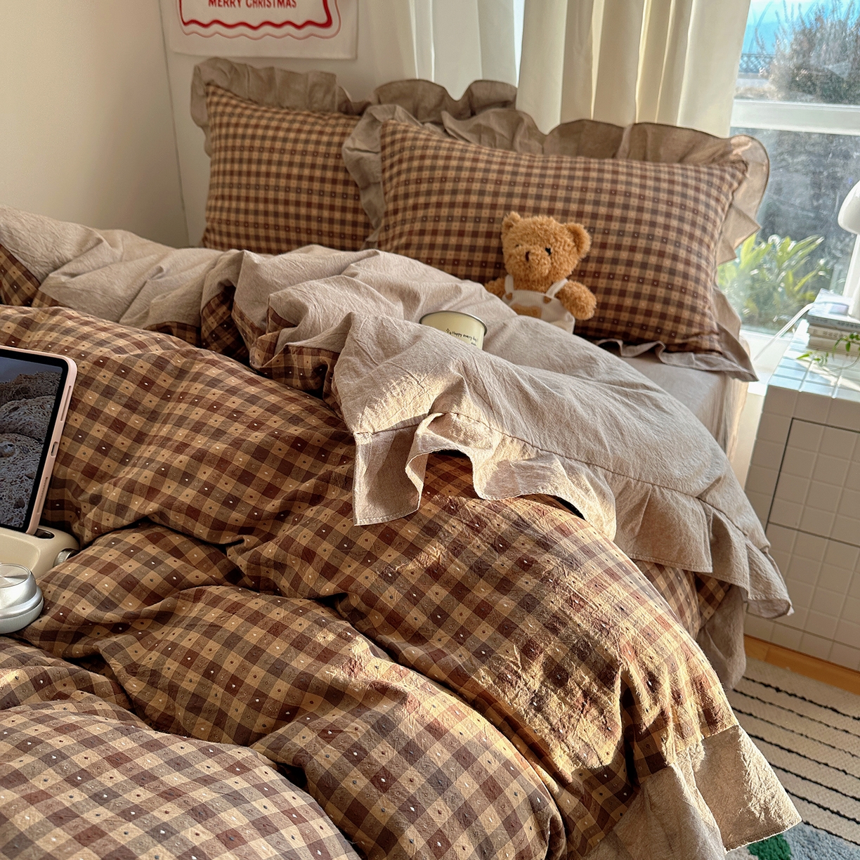 91家纺网 家纺一手货源 找家纺 （总）桃子家居 2026新款A类韩版花边纯棉色织提花格子撞色奶油四件套