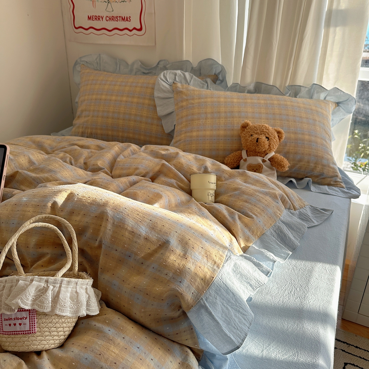 91家纺网 家纺一手货源 找家纺 桃子家居 2026新款A类韩版花边纯棉色织提花格子撞色奶油四件套 棉花边提花-蓝黄格