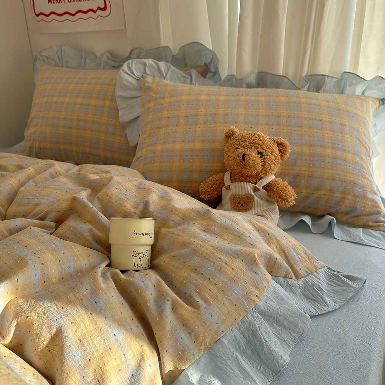 91家纺网 家纺一手货源 找家纺 桃子家居 2026新款A类韩版花边纯棉色织提花格子撞色奶油四件套 棉花边提花-蓝黄格